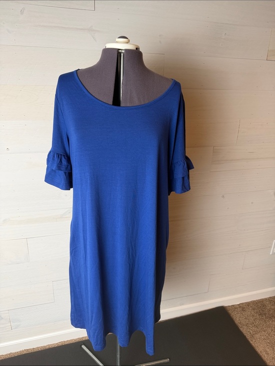 Nemidor Dresses & Skirts - Cocktail swing dress with ruffle sleeves